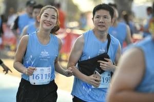 BIB: 8290, 45228, 41899
                            <button type="button" onclick="openModal(10627177)" class="btn btn-primary btn-sm float-right btn-popup" data-toggle="modal" data-target=".modal-high-quality">
                        <i class="fas fa-shopping-cart"></i> Add to Cart
                    </button>
                                            <button type="button" onclick="isThisMe(10627177, true)" class="btn btn-success btn-sm float-right btn-popup btn-isme hidden" data-toggle="tooltip" data-placement="bottom" title="นี่คือรูปของคุณใช่ไหม คลิกที่นี่เพื่อเอาเข้าอัลบั้ม">
                        <i class="fas fa-plus"></i> Add to album
                    </button>
                    <button type="button" onclick="isThisMe(10627177, false)" class="btn btn-warning btn-sm float-right btn-popup btn-isnotme hidden">
                        <i class="fas fa-ban"></i> Remove from album
                    </button>